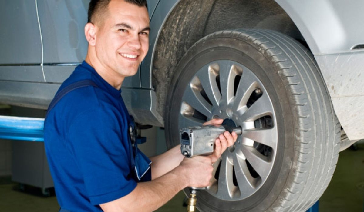 Manpower Company in Qatar Can Help You Employ Potential Automotive Technician